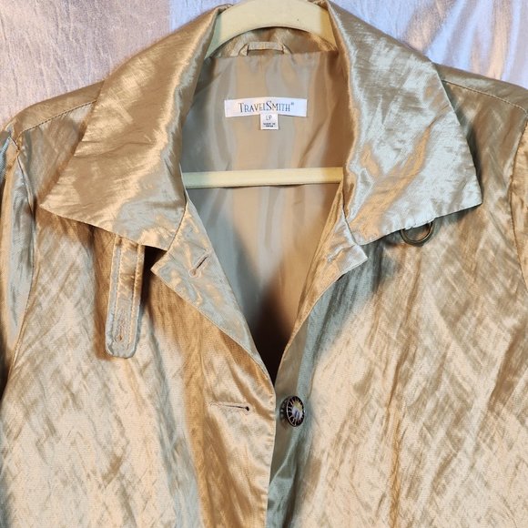 TravelSmith Jackets & Coats Preowned Travelsmith Beltless Gold TravelSmith Jackets & Coats Preowned Travelsmith Beltless Gold